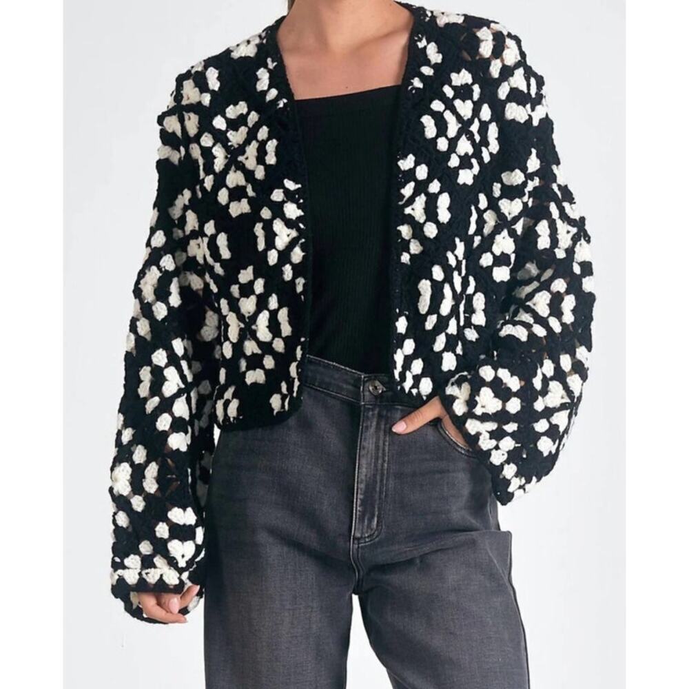 Elan Kylee Macrame Crochet Cropped Cardigan in Black/White, S